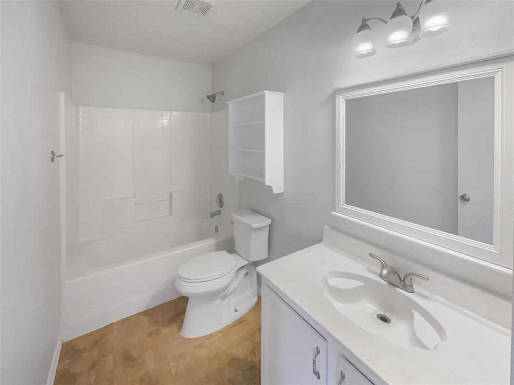 2420 Chestnut Drive Property Photo 10