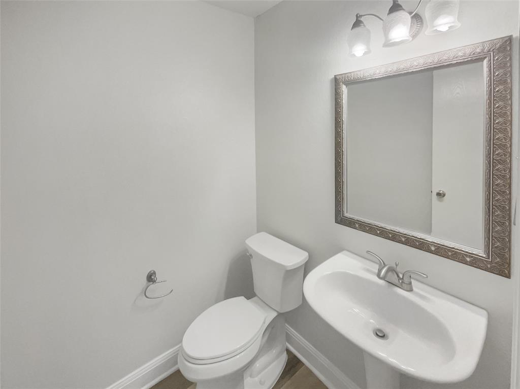 2420 Chestnut Drive Property Photo 17