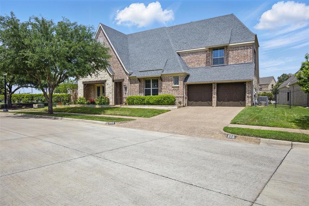 800 Creekview Lane Property Photo