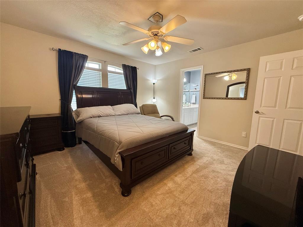 1025 Oak Hollow Lane Property Photo 37