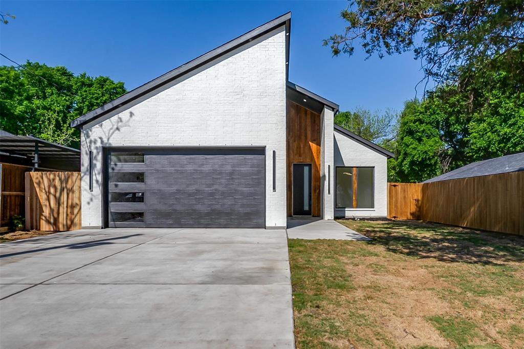 2229 Varsity Drive Property Photo