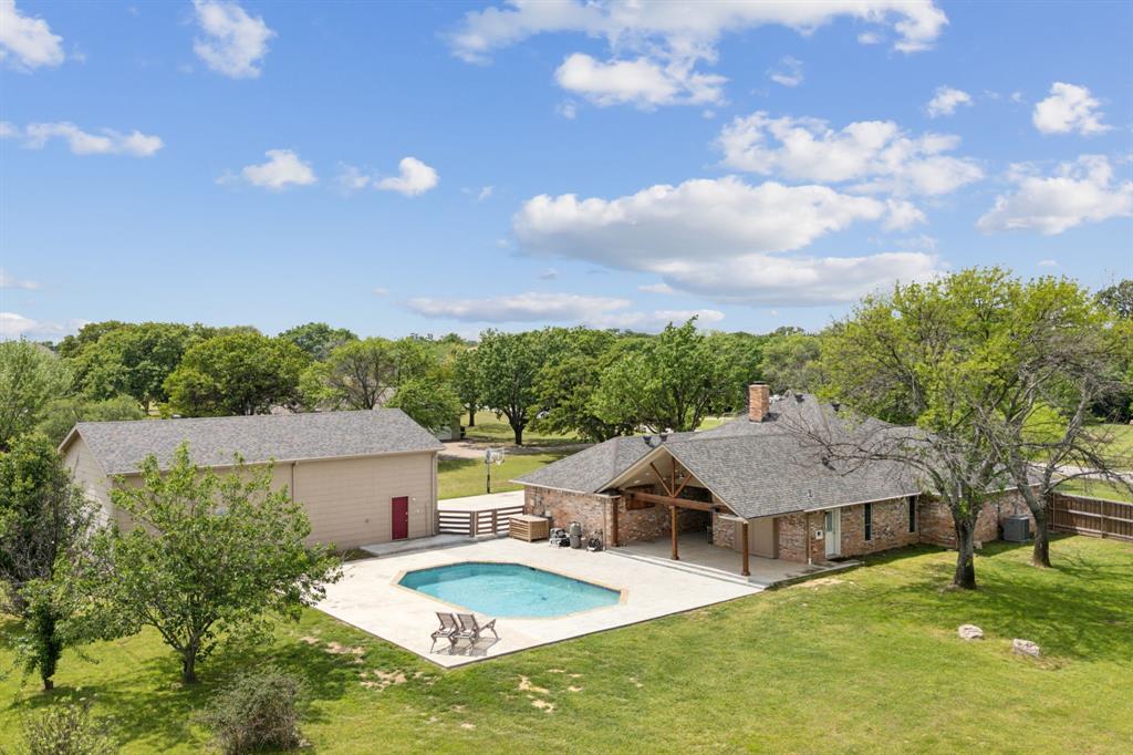 930 Shady Meadow Court Property Photo