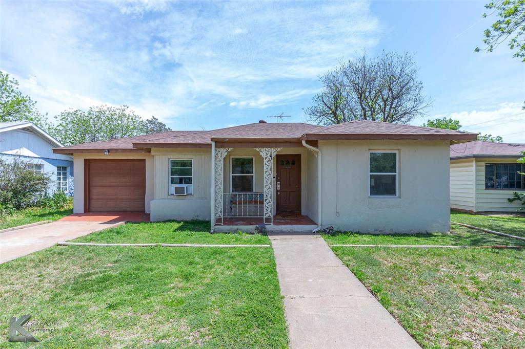 2057 Palm Street Property Photo