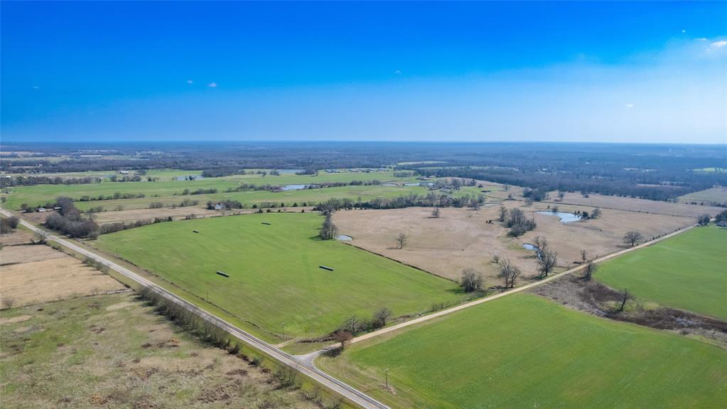 591 County Road 2376 Property Photo 6