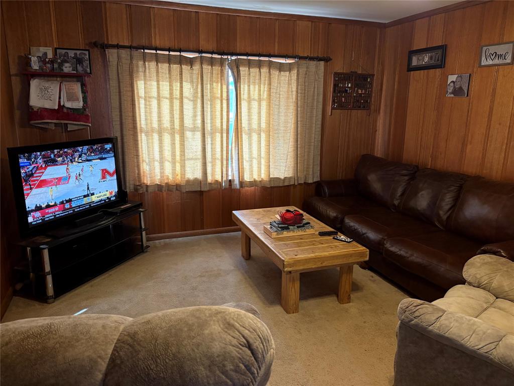 591 County Road 2376 Property Photo 14