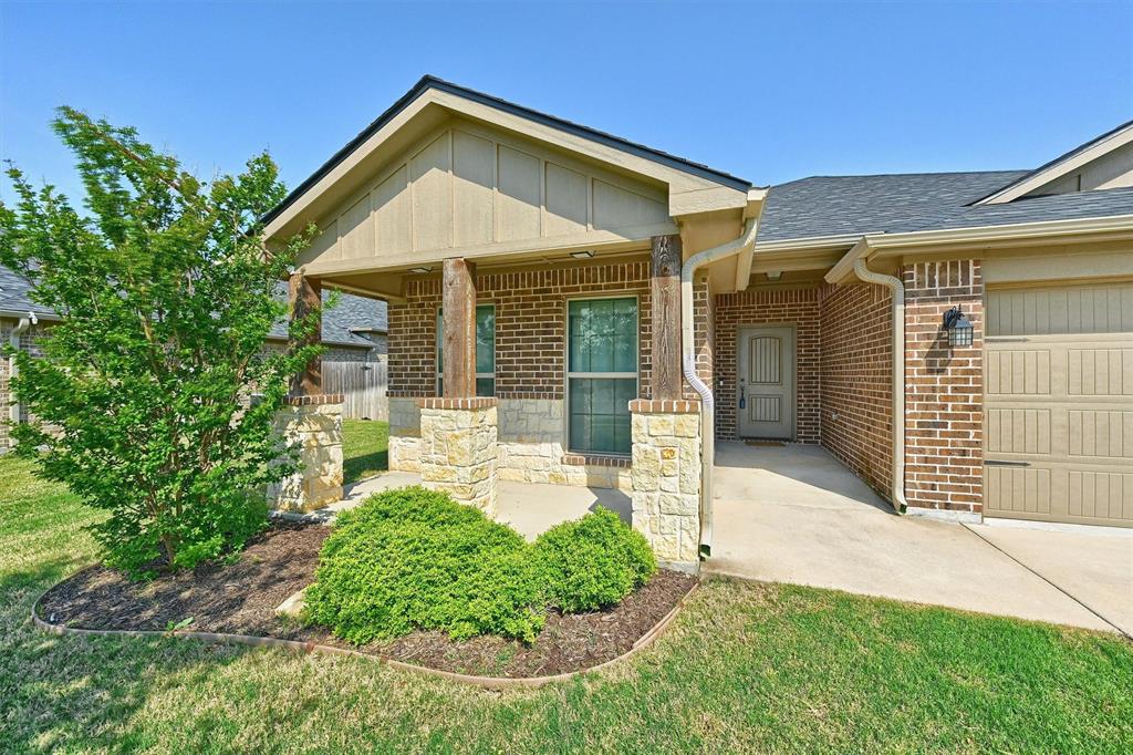 2401 Southridge Lane Property Photo
