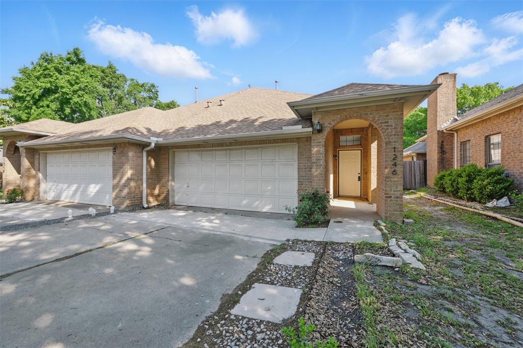 1246 W Hudgins Street Property Photo
