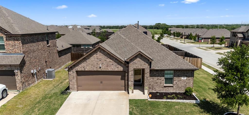 400 Saddle Club Way Property Photo 1