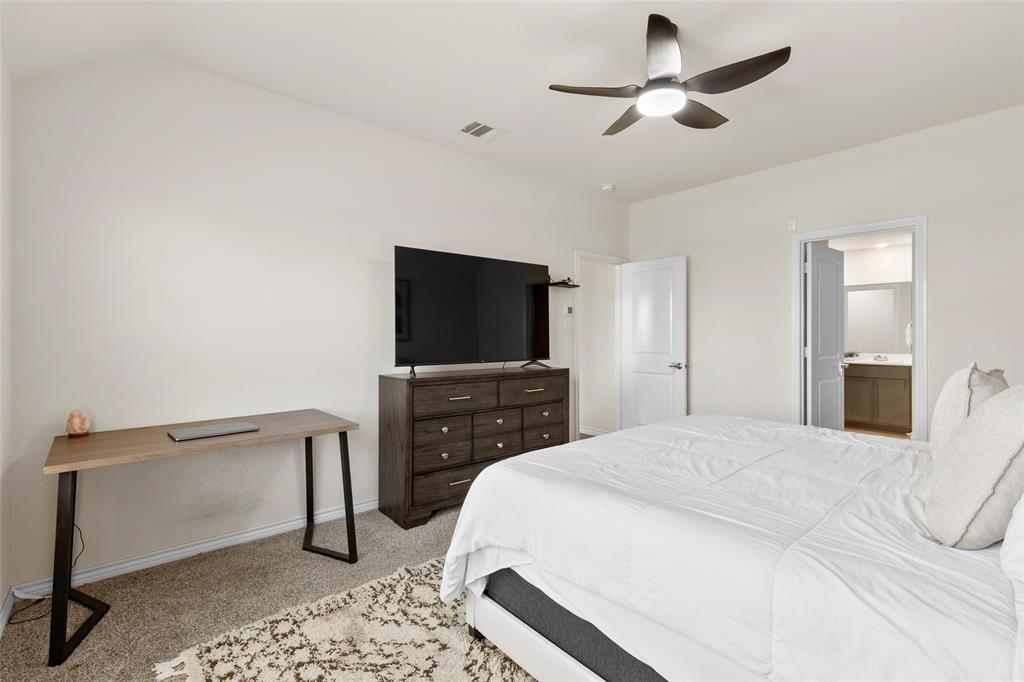 400 Saddle Club Way Property Photo 18