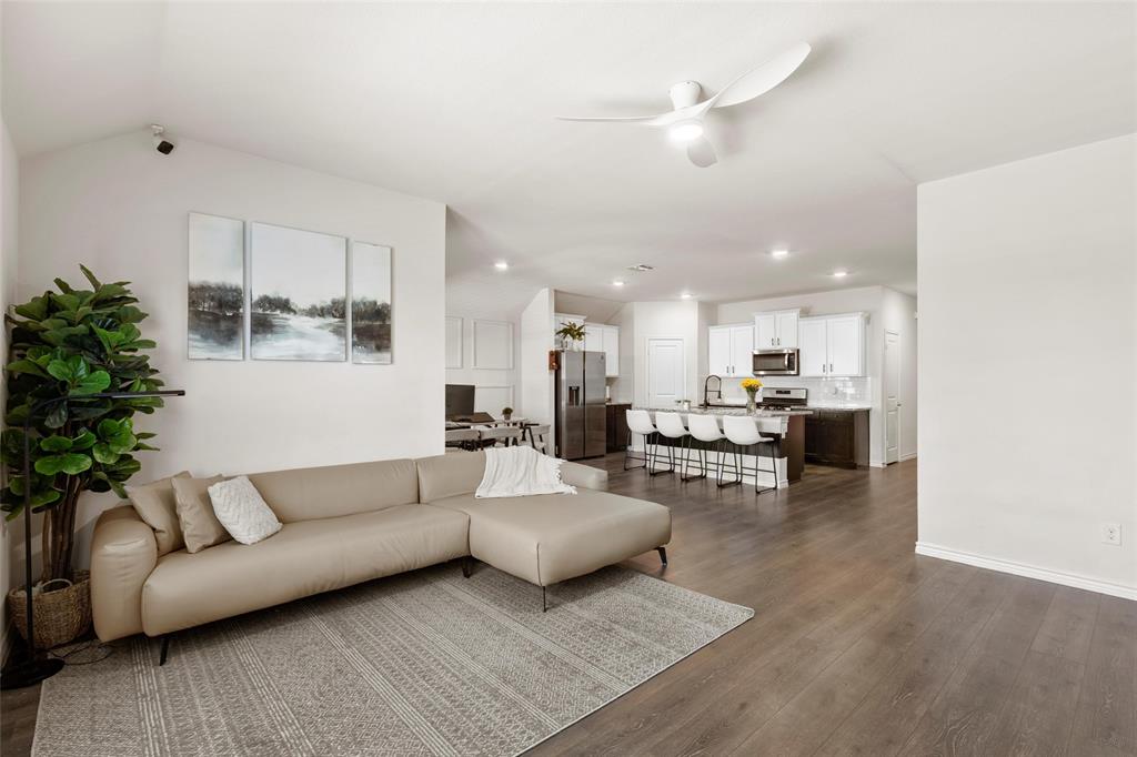 400 Saddle Club Way Property Photo 22