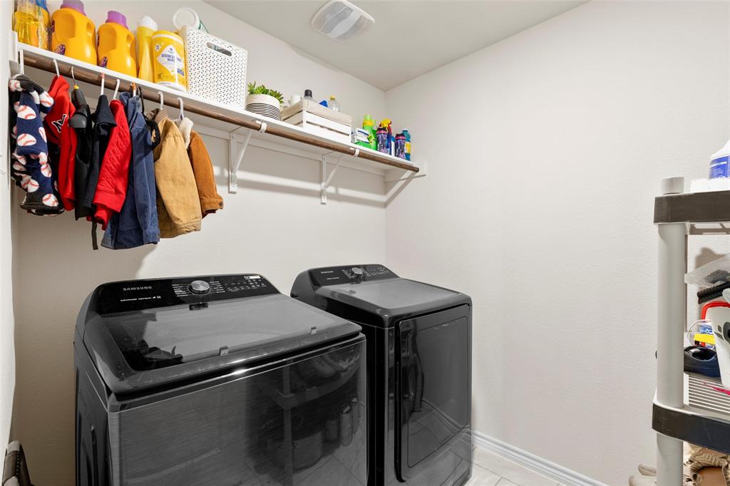 400 Saddle Club Way Property Photo 26
