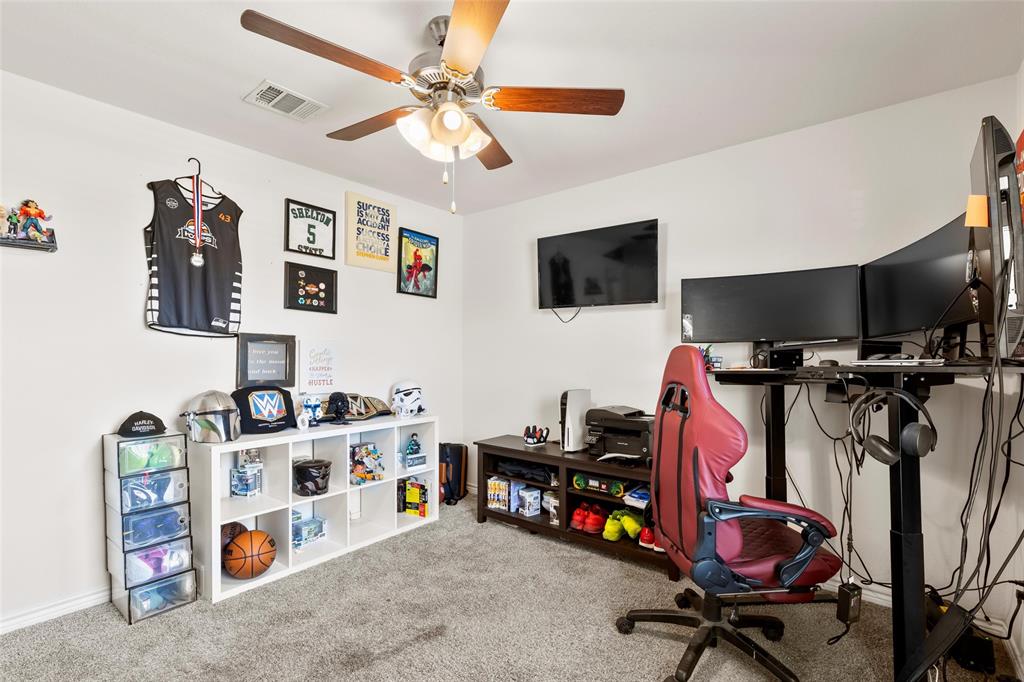 400 Saddle Club Way Property Photo 28
