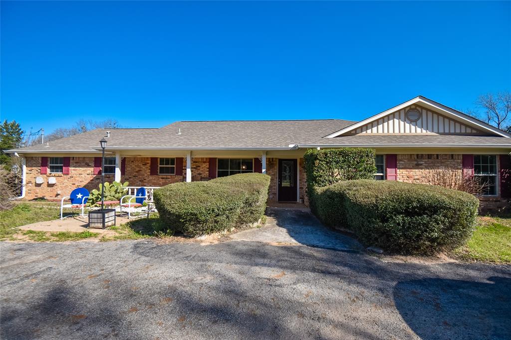 1302 Jeff Davis Drive Property Photo 1