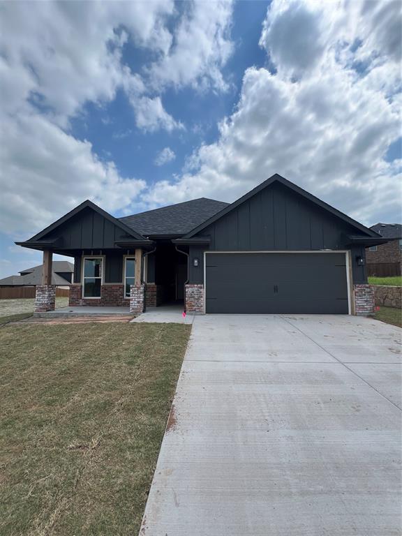 4304 Hummingbird Drive Property Photo