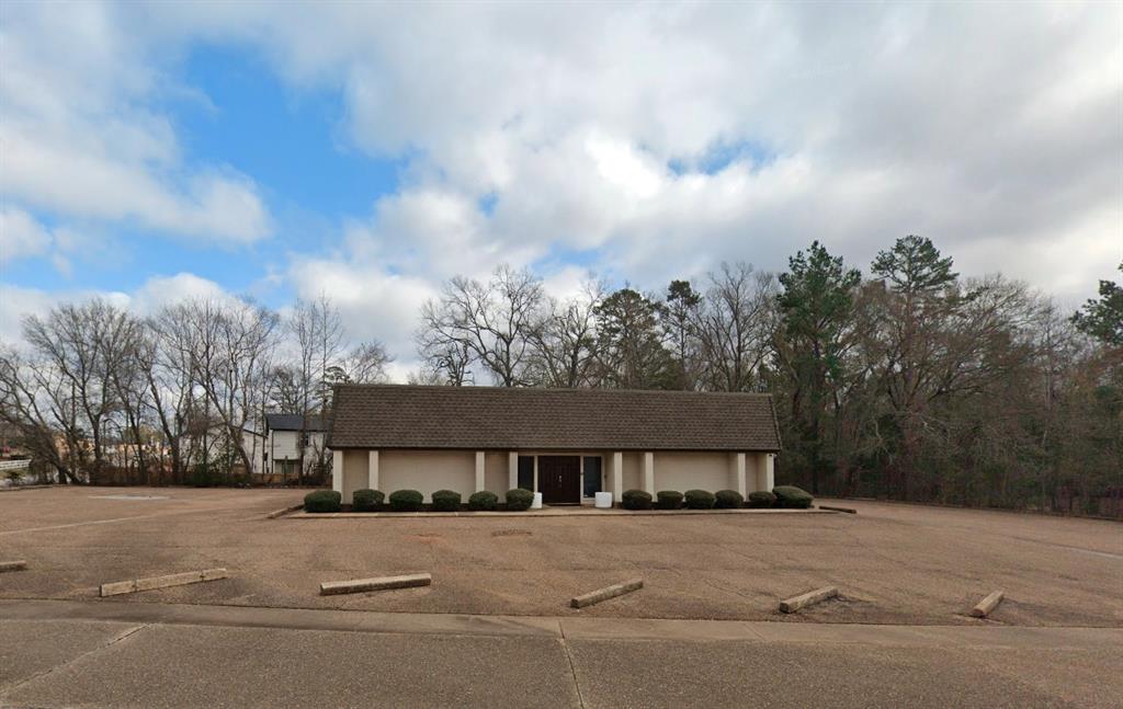 3900 Southpark Drive Property Photo