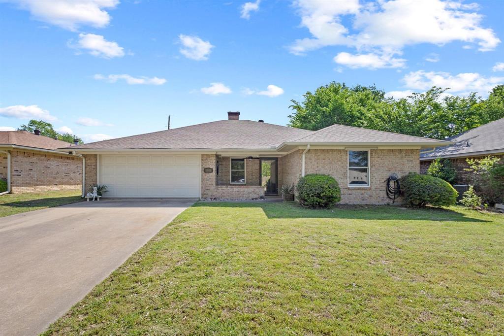 1908 Paula Drive Property Photo