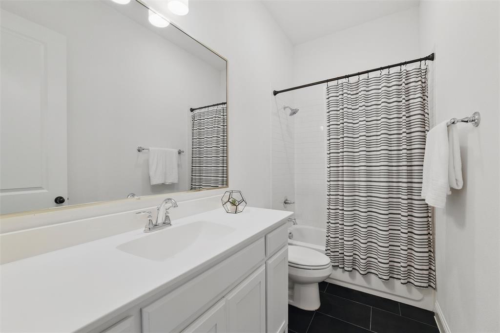 245 Observation Drive Property Photo 20