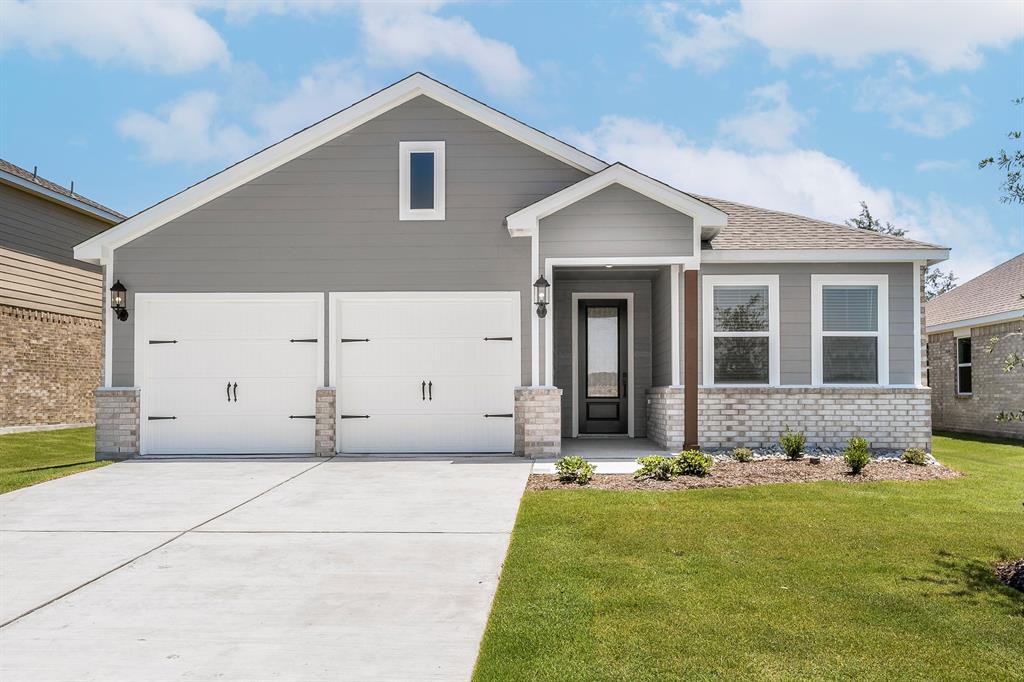 Hutchins Real Estate Listings Main Image