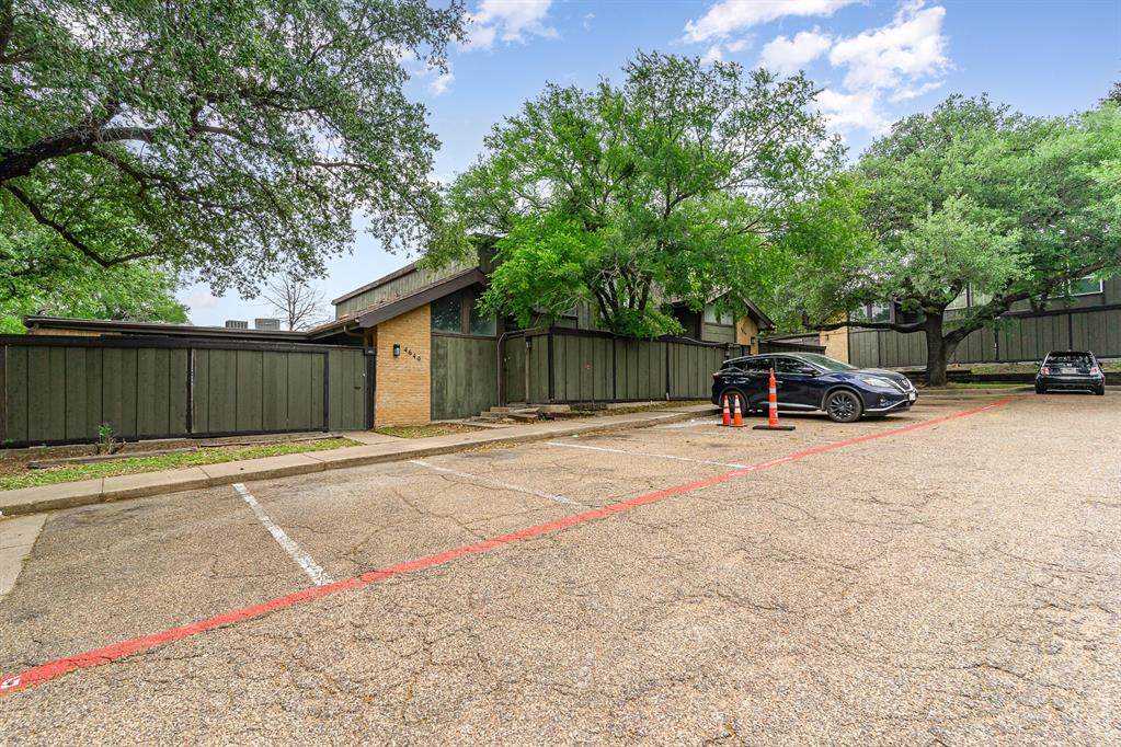 4640 Country Creek Drive Property Photo
