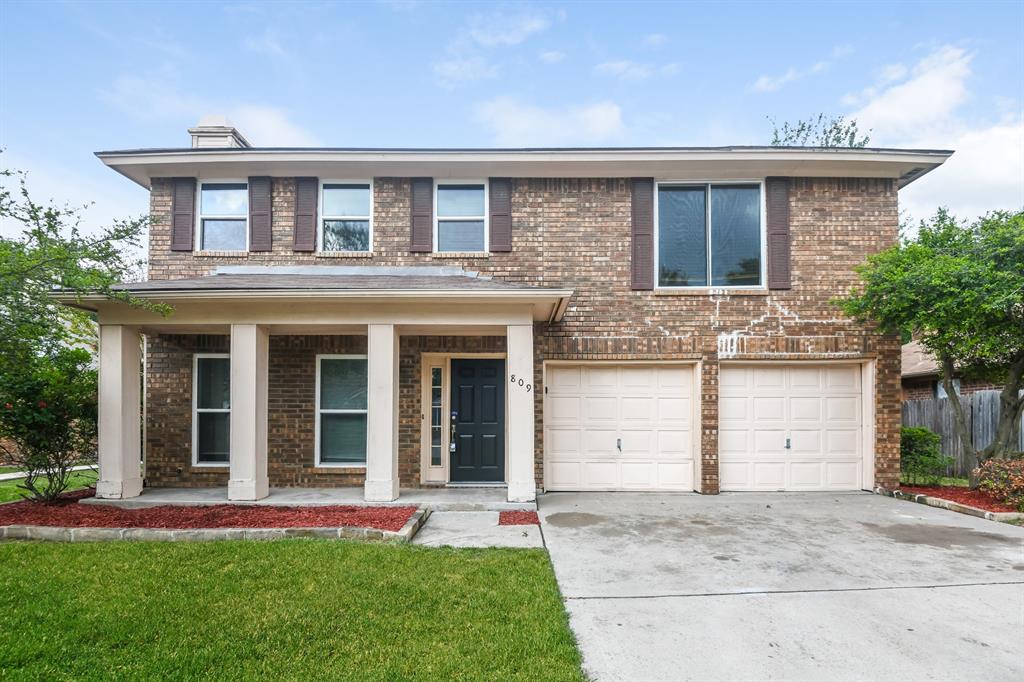 809 Parkwest Boulevard Property Photo