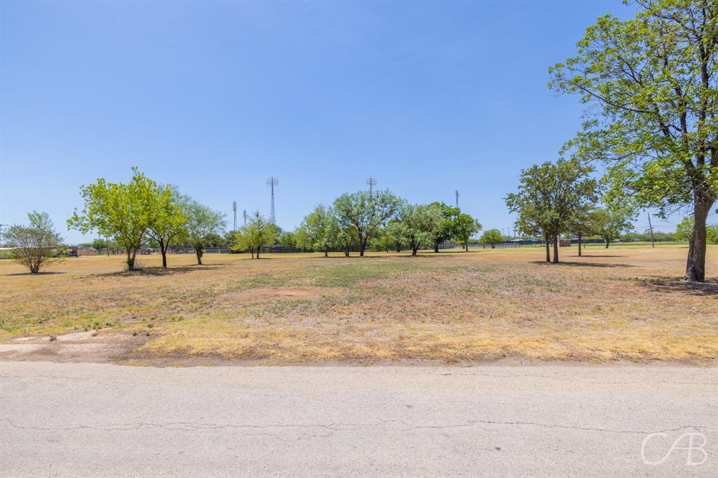 1417 Lowden Street Property Photo