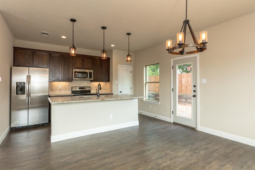 817 Jameson Street Property Photo