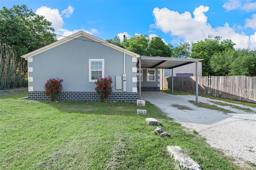 1562 Roadrunner Trail Property Photo