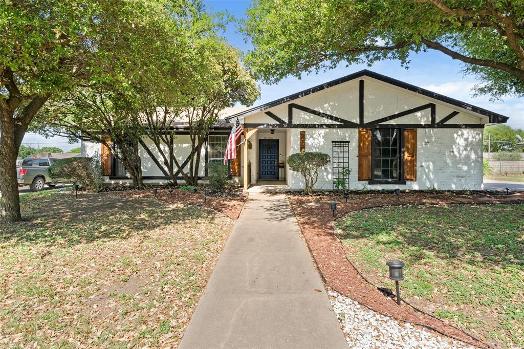 216 Bowie Lane Property Photo