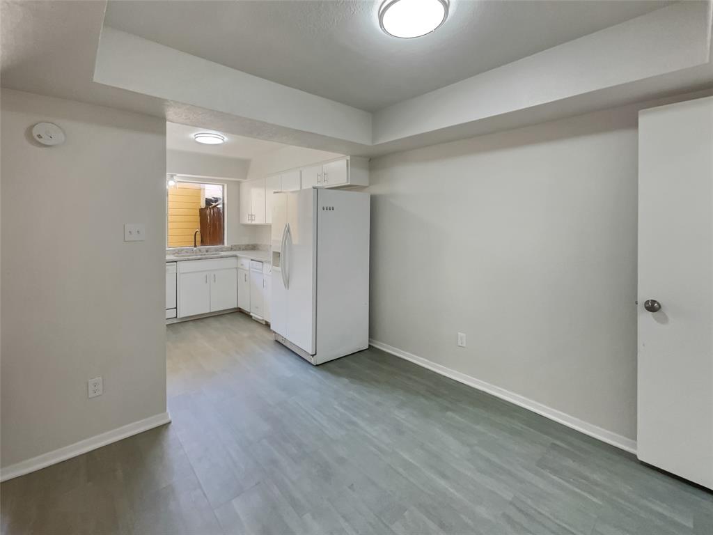 1985 Shorewood Drive Property Photo 18
