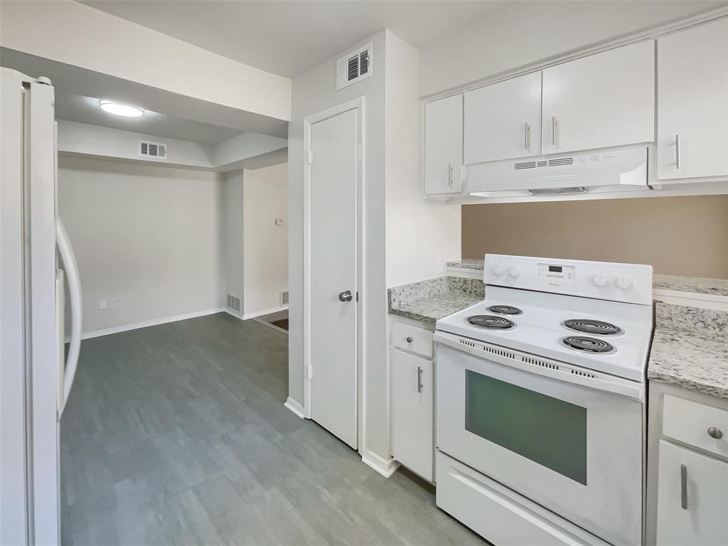 1985 Shorewood Drive Property Photo 19