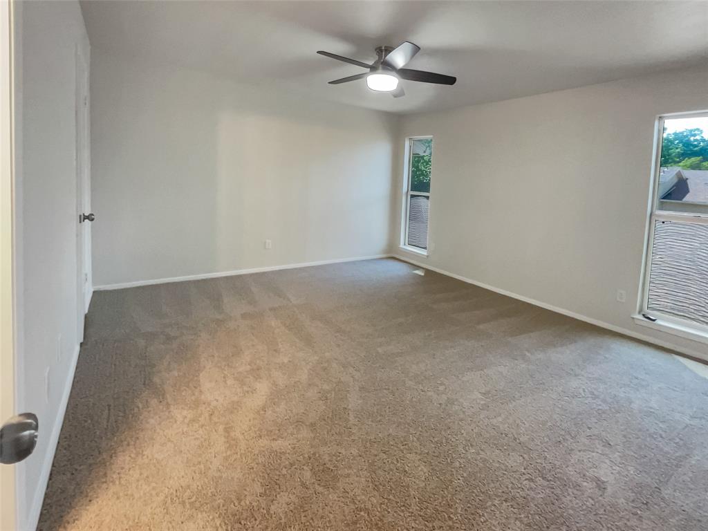 1985 Shorewood Drive Property Photo 28