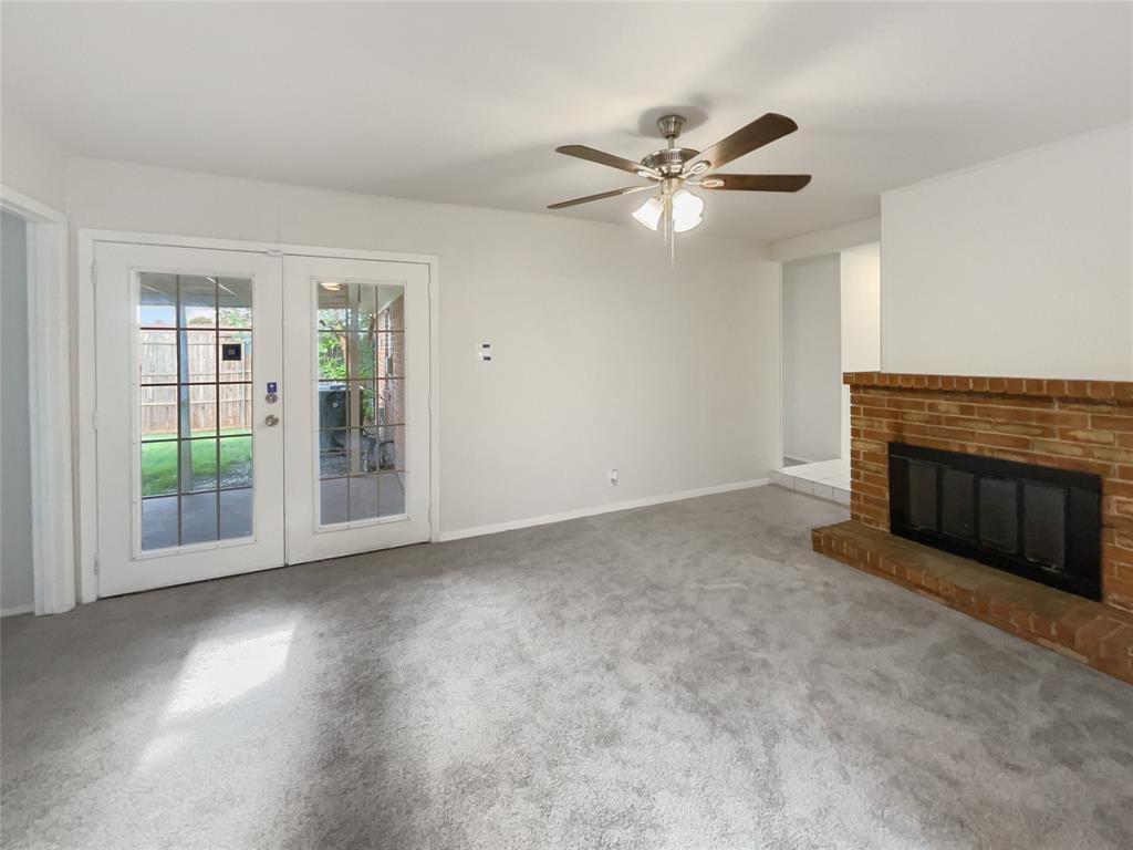 2717 Moonriver Lane Property Photo 3