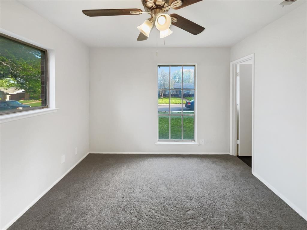 2717 Moonriver Lane Property Photo 5