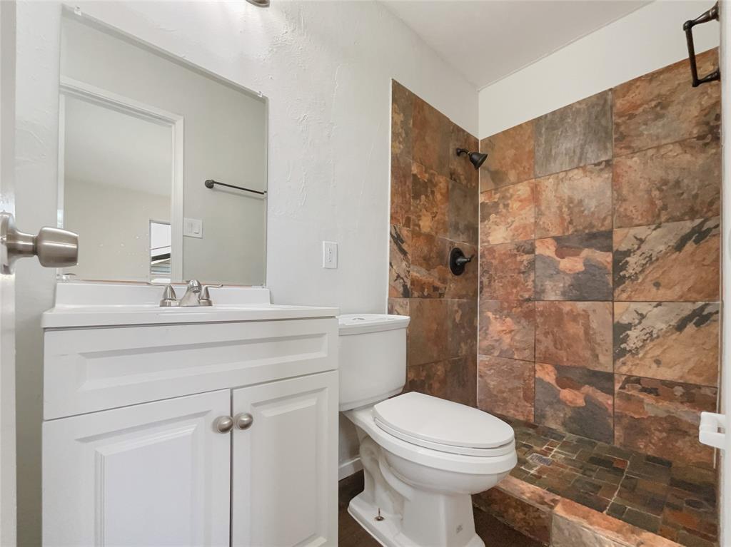 2717 Moonriver Lane Property Photo 7