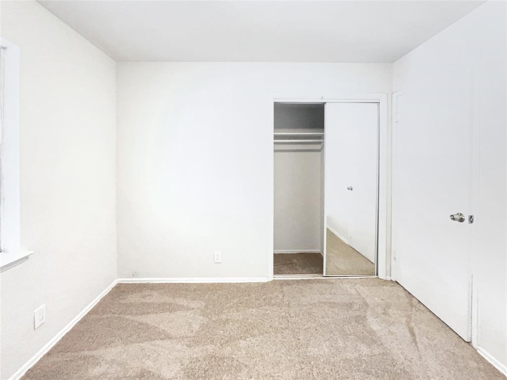2717 Moonriver Lane Property Photo 13