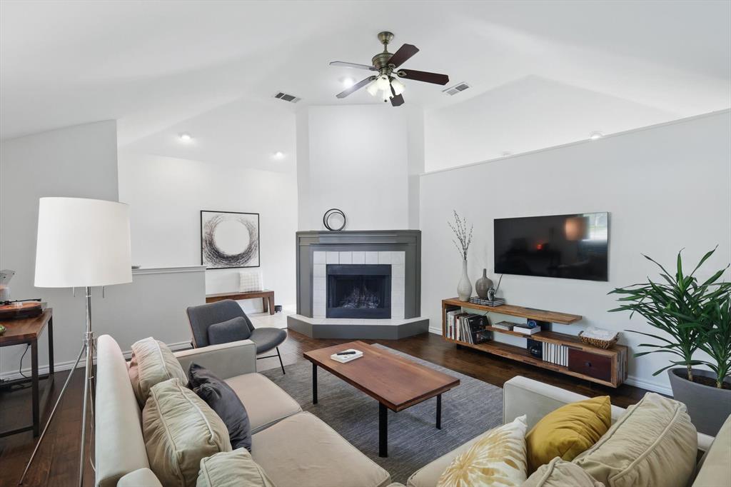 328 Phillips Drive Property Photo