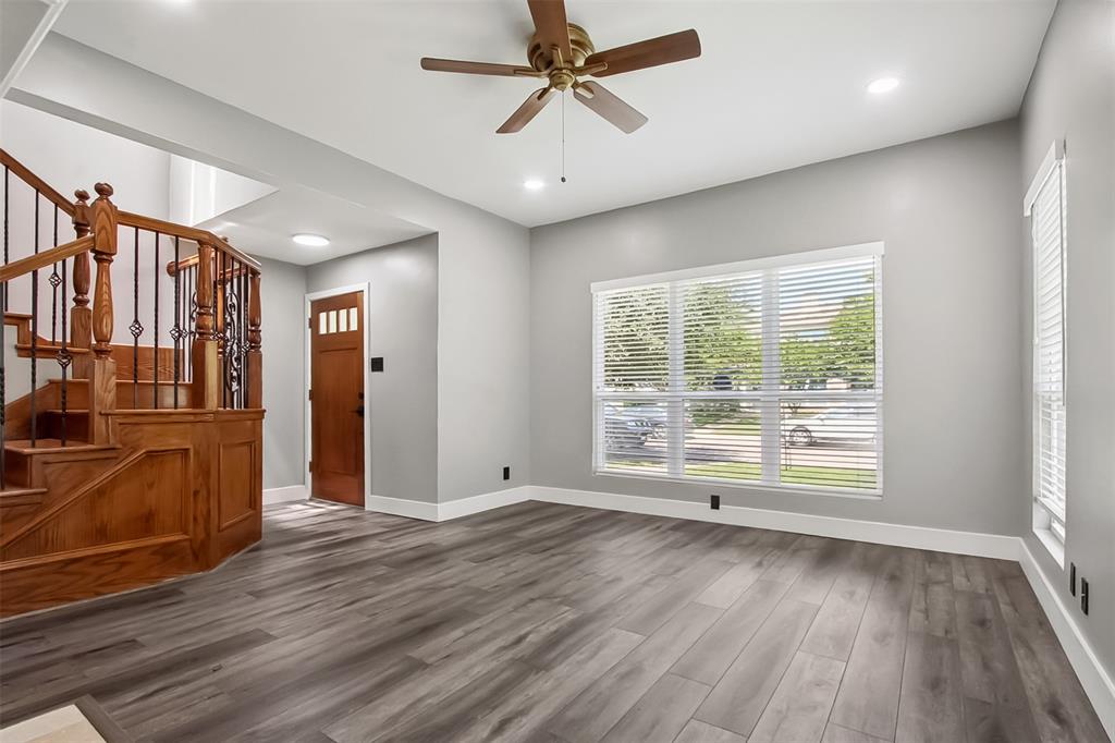 439 Josephine Street Property Photo 3