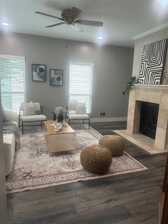 439 Josephine Street Property Photo 5