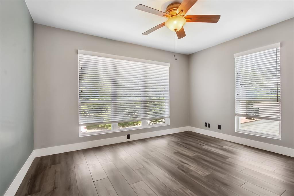 439 Josephine Street Property Photo 17