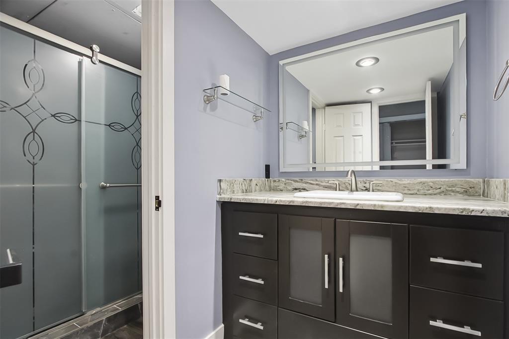 439 Josephine Street Property Photo 20