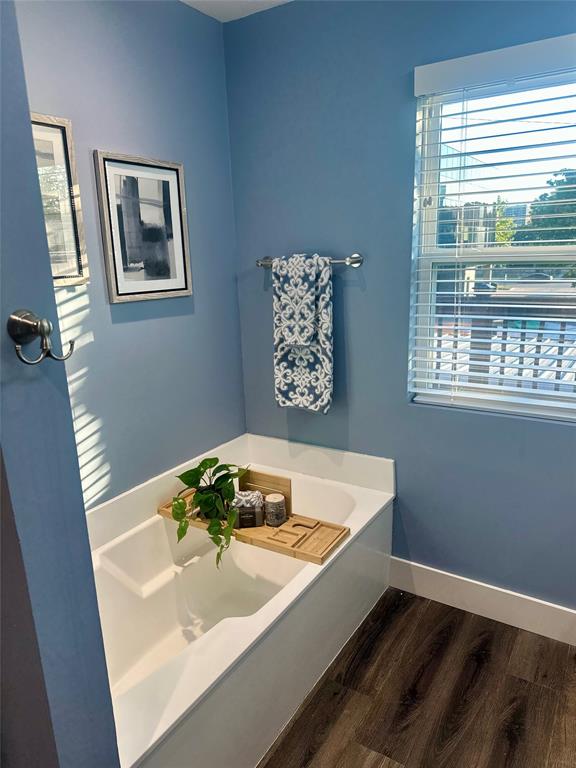 439 Josephine Street Property Photo 29