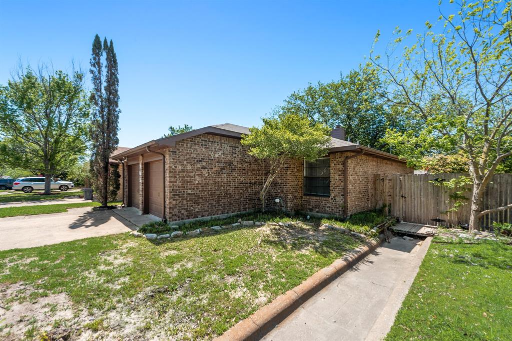 705 Rancho Drive Property Photo