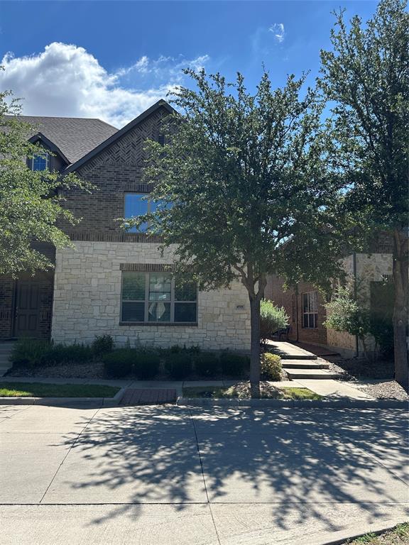 4501 Blackjack Oak Drive Property Photo