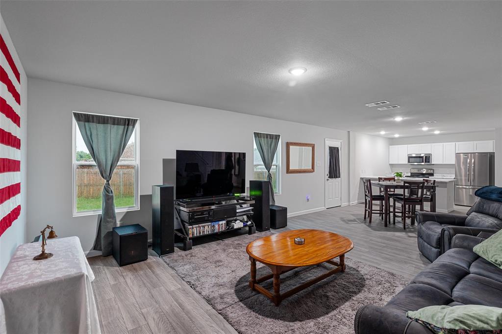 111 Peace Lily Way Property Photo