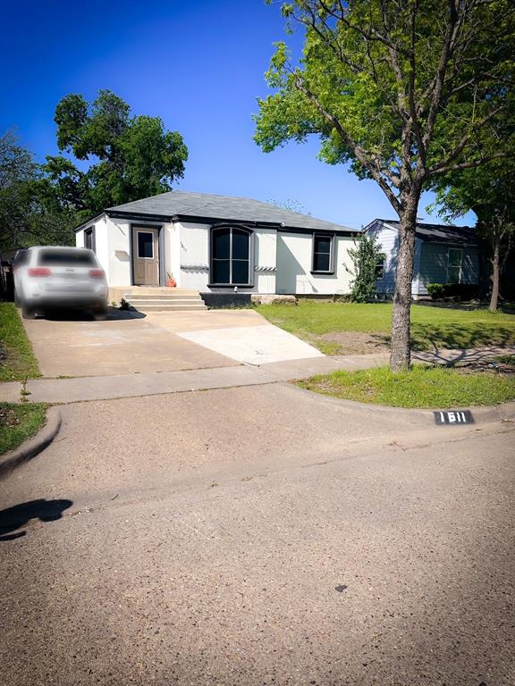 1611 Hansboro Avenue Property Photo 2