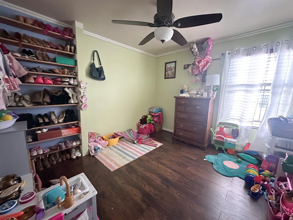 1611 Hansboro Avenue Property Photo 7