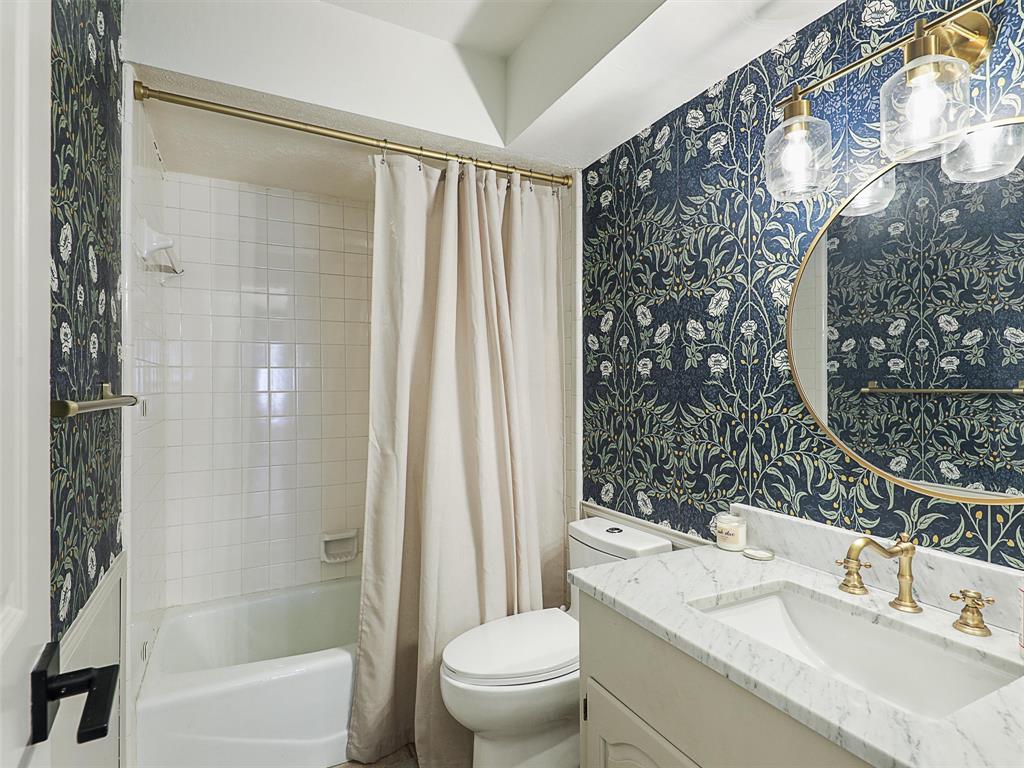 6512 Elkhurst Drive Property Photo 32