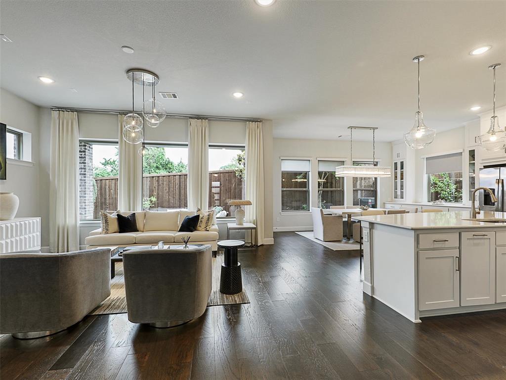 9136 Rock Daisy Court Property Photo 1