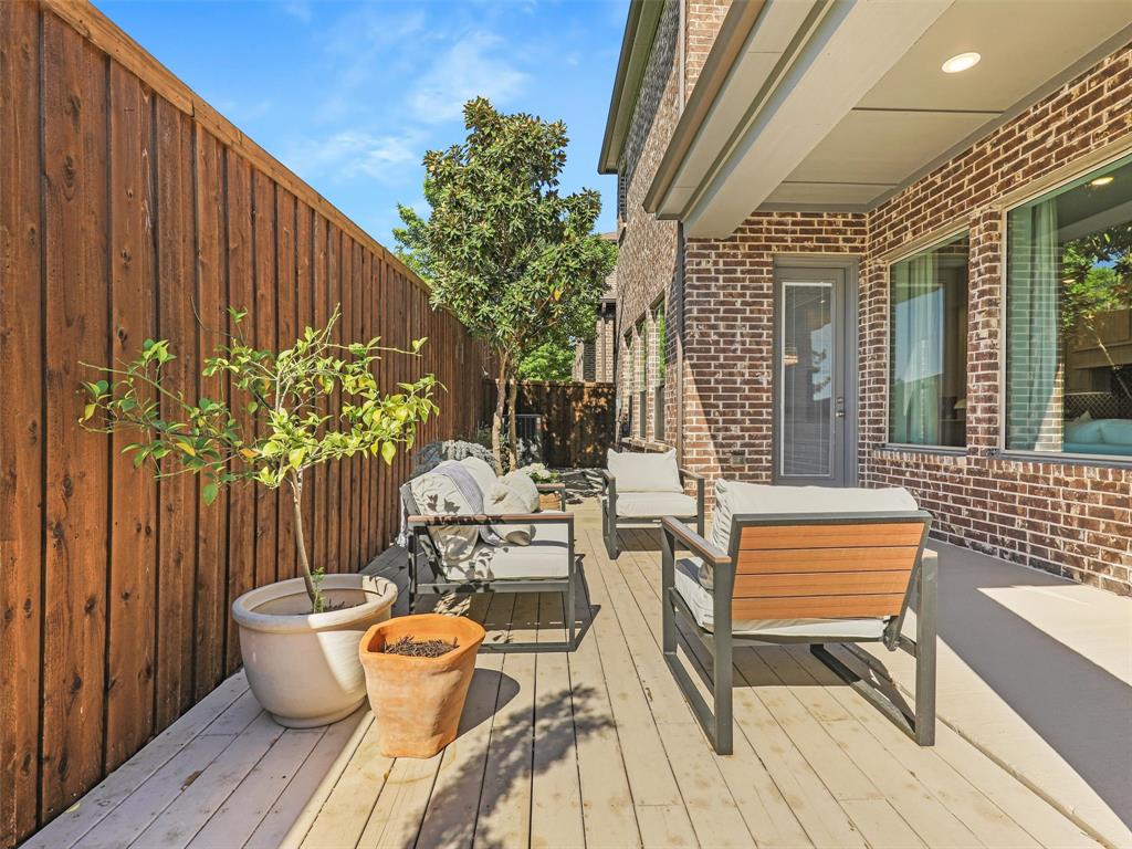 9136 Rock Daisy Court Property Photo 31