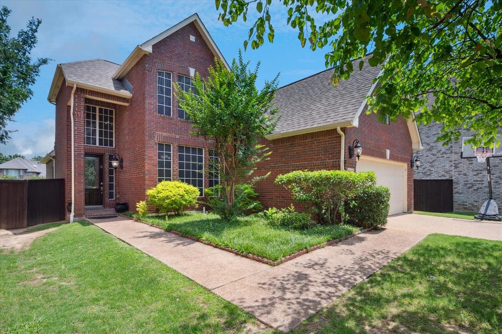 2904 Waterford Drive Property Photo 1